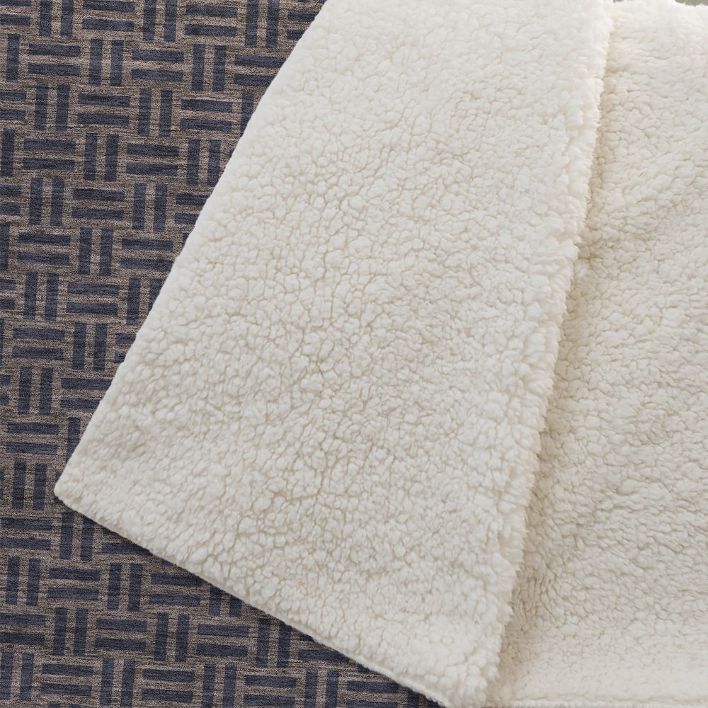 Premium Machine Washable ASB925 Chocolate 50" x 70" Sherpa Throw Blanket. Picture 2