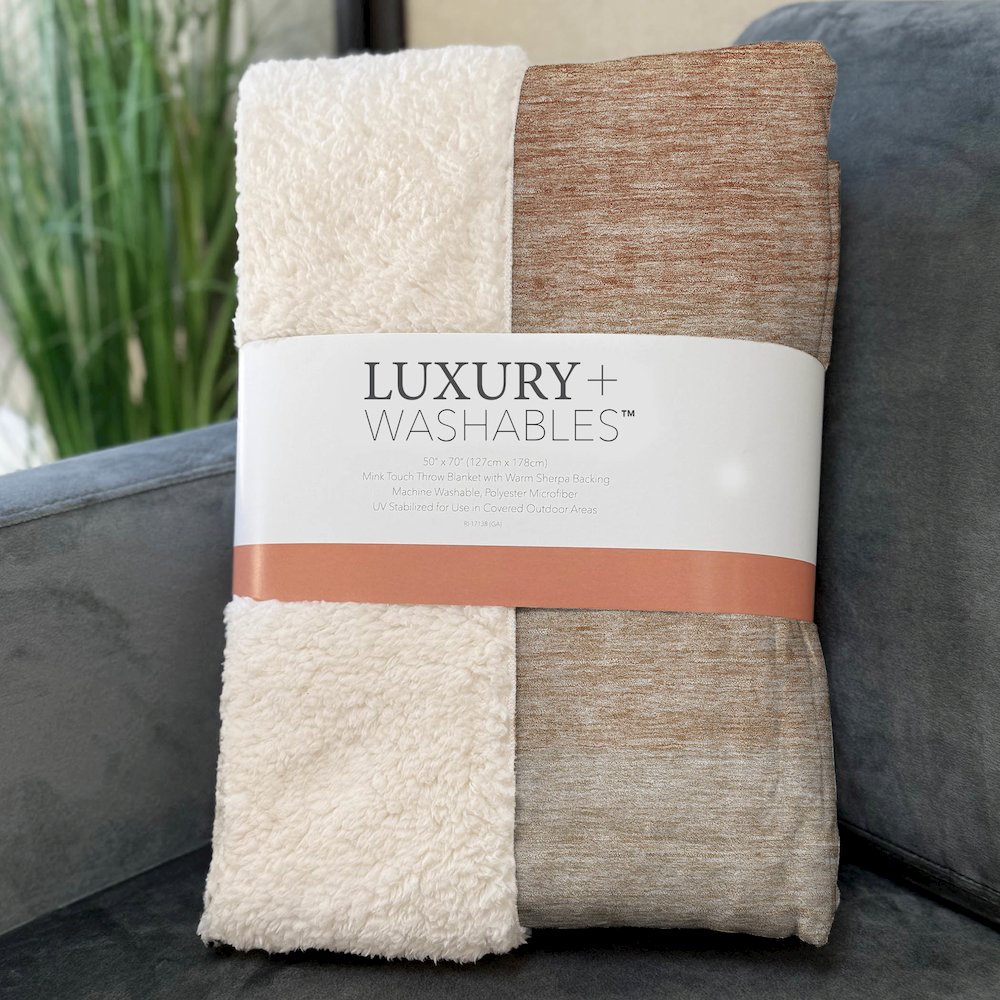 Premium Machine Washable ASB928 Paprika 50" x 70" Sherpa Throw Blanket. Picture 3