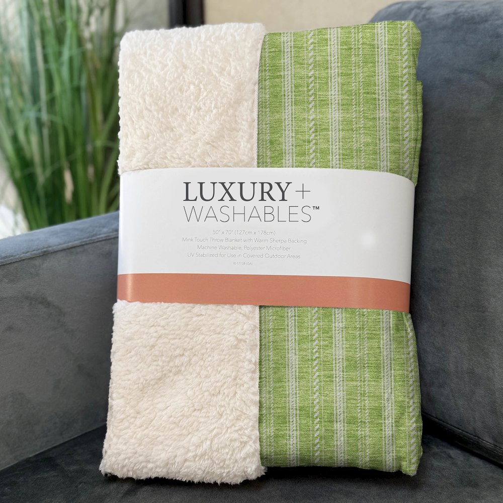 Premium Machine Washable ASB929 Lime 50" x 70" Sherpa Throw Blanket. Picture 3