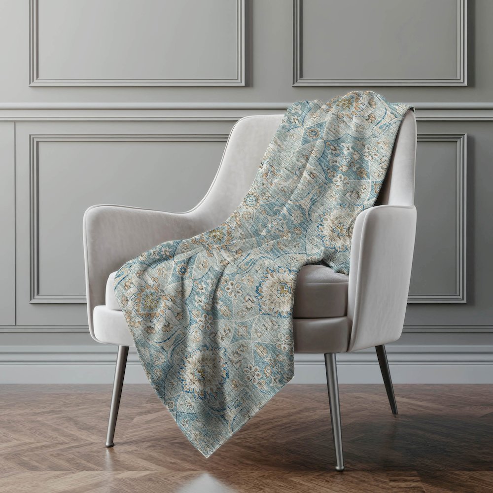Premium Machine Washable ASB95 Peacock 50" x 70" Sherpa Throw Blanket. Picture 5