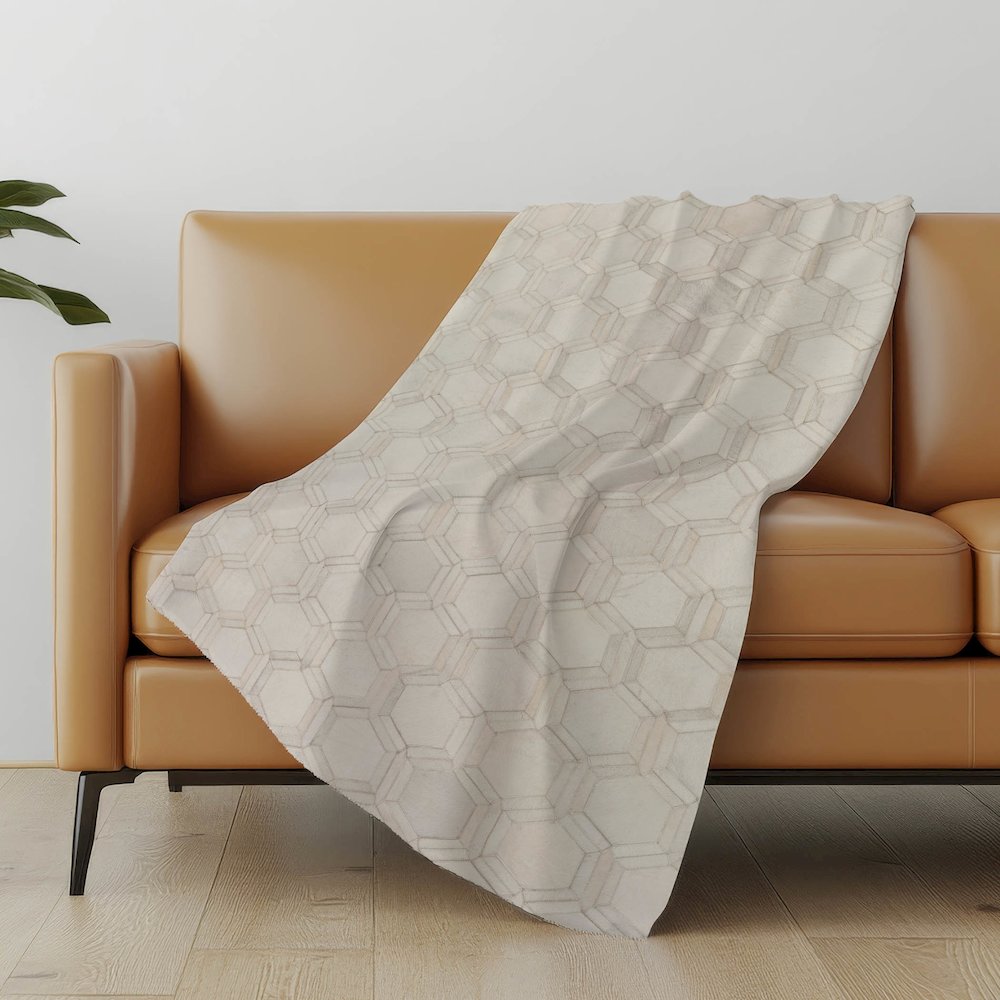 Premium Machine Washable ASB97 Ivory 50" x 70" Sherpa Throw Blanket. Picture 4