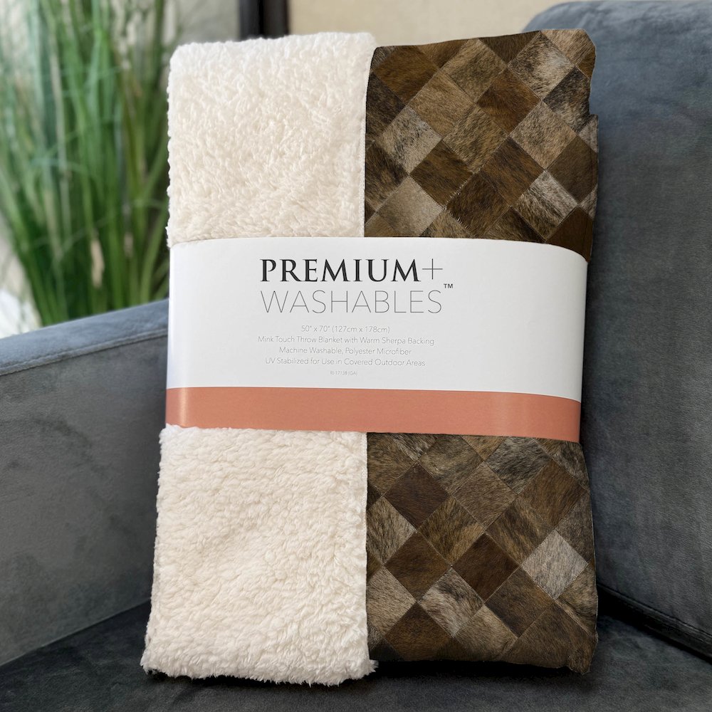 Premium Machine Washable ASB98 Brown 50" x 70" Sherpa Throw Blanket. Picture 3