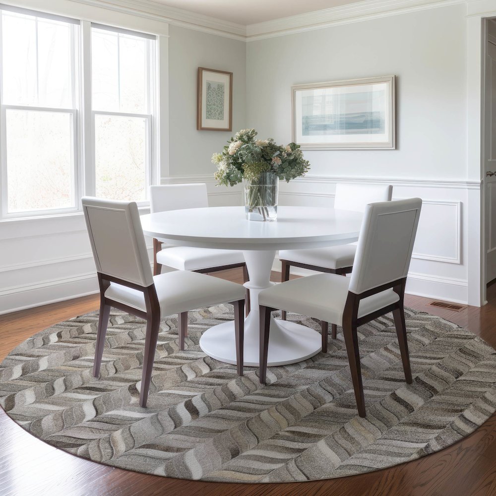 Luxury Washable Indoor/Outdoor Bozeman Gray 8' x 8' Round Rug. Picture 5