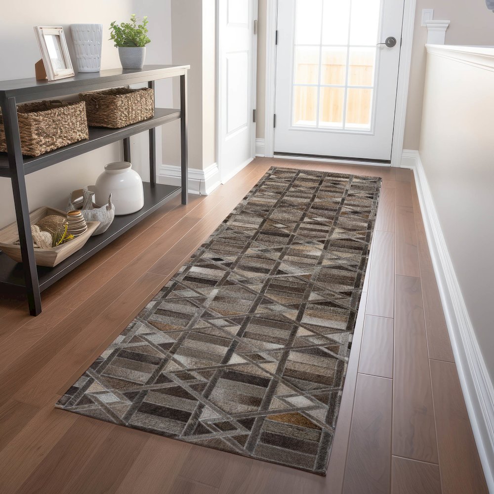 Luxury Washable Indoor/Outdoor Bozeman Gray 2'3" x 7'6" Runner Rug. Picture 5