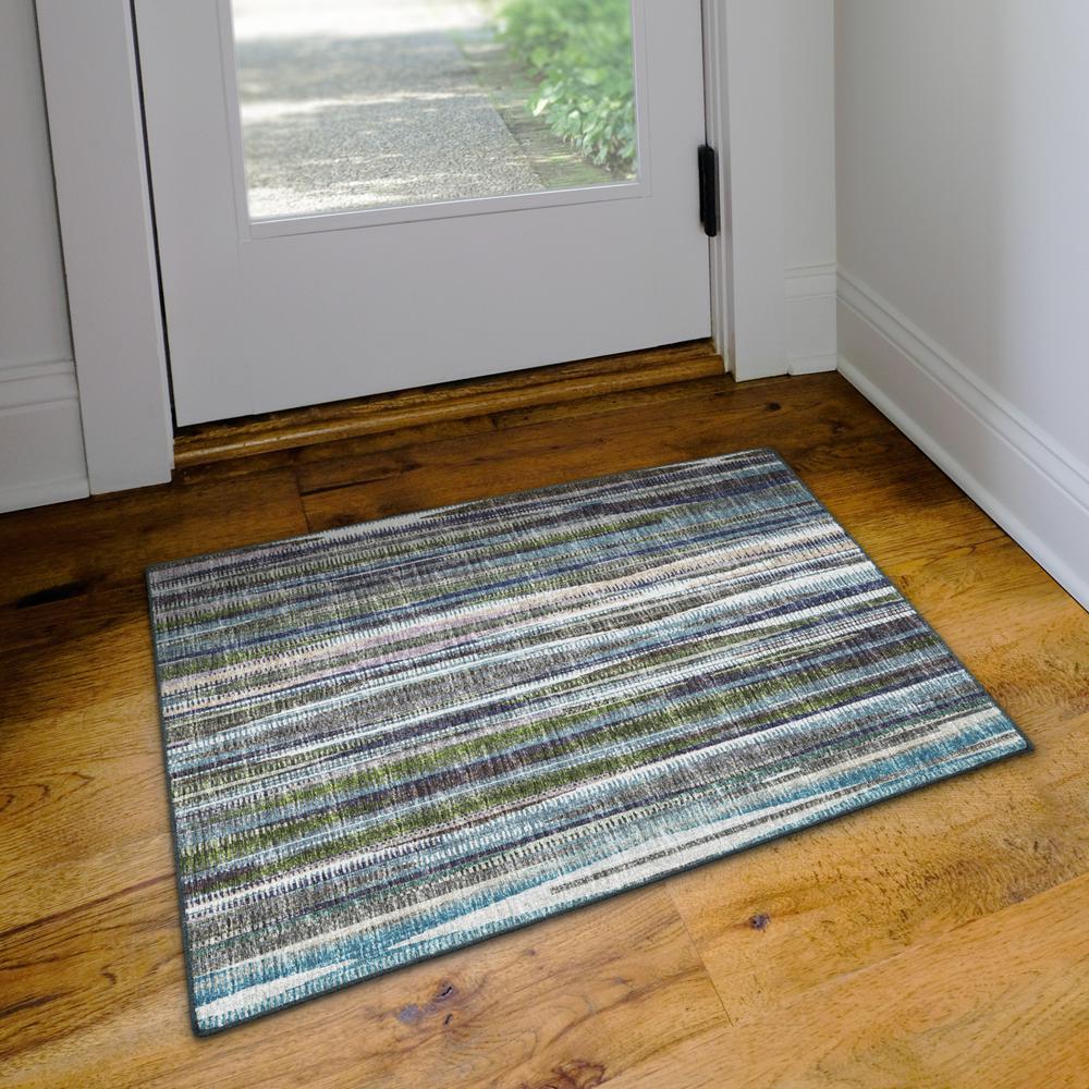Amador AA1 Violet 2' x 3' Rug. Picture 2
