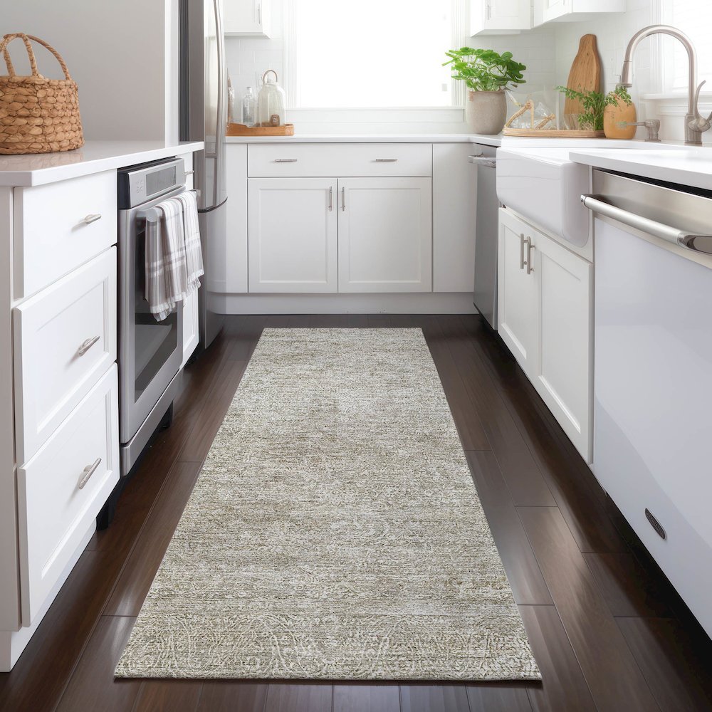 Luxury Washable Indoor/Outdoor Burano Linen 2'3" x 7'6" Runner Rug. Picture 5