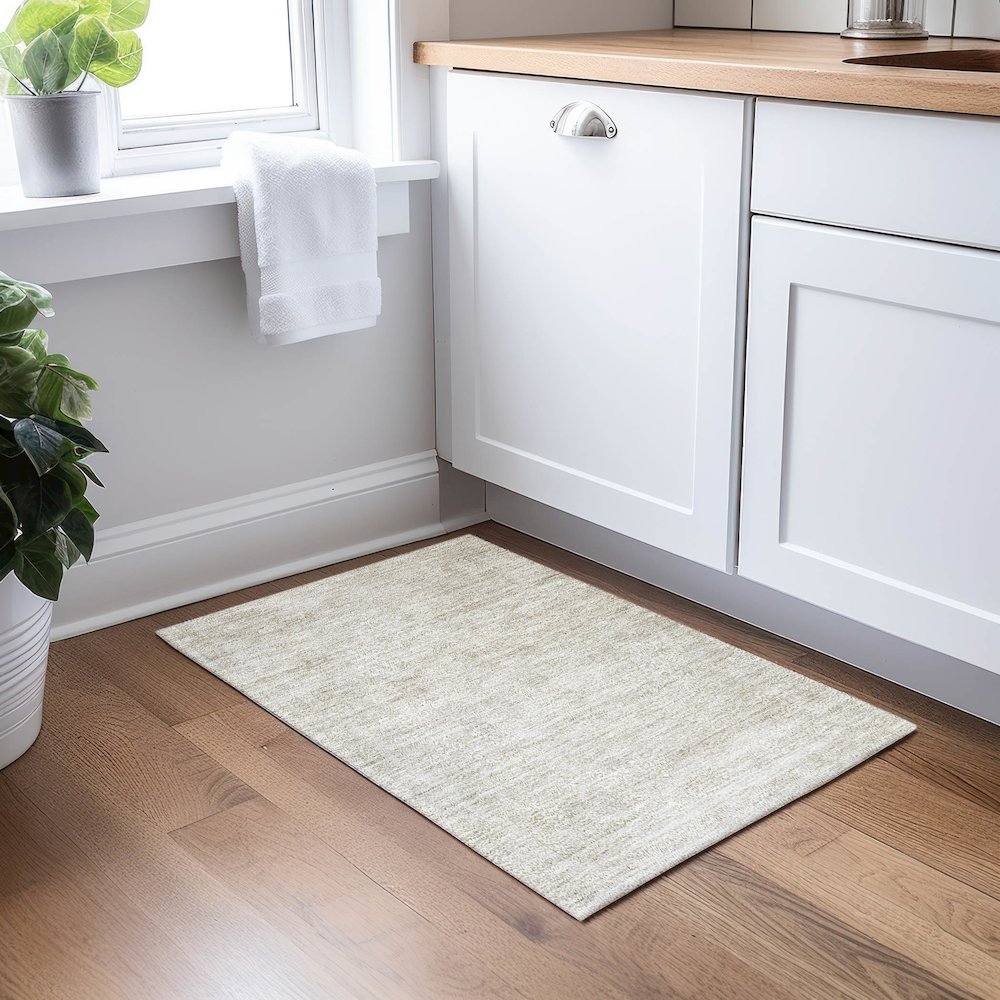 Luxury Washable Indoor/Outdoor Burano Linen 1'8" x 2'6" Rug. Picture 5