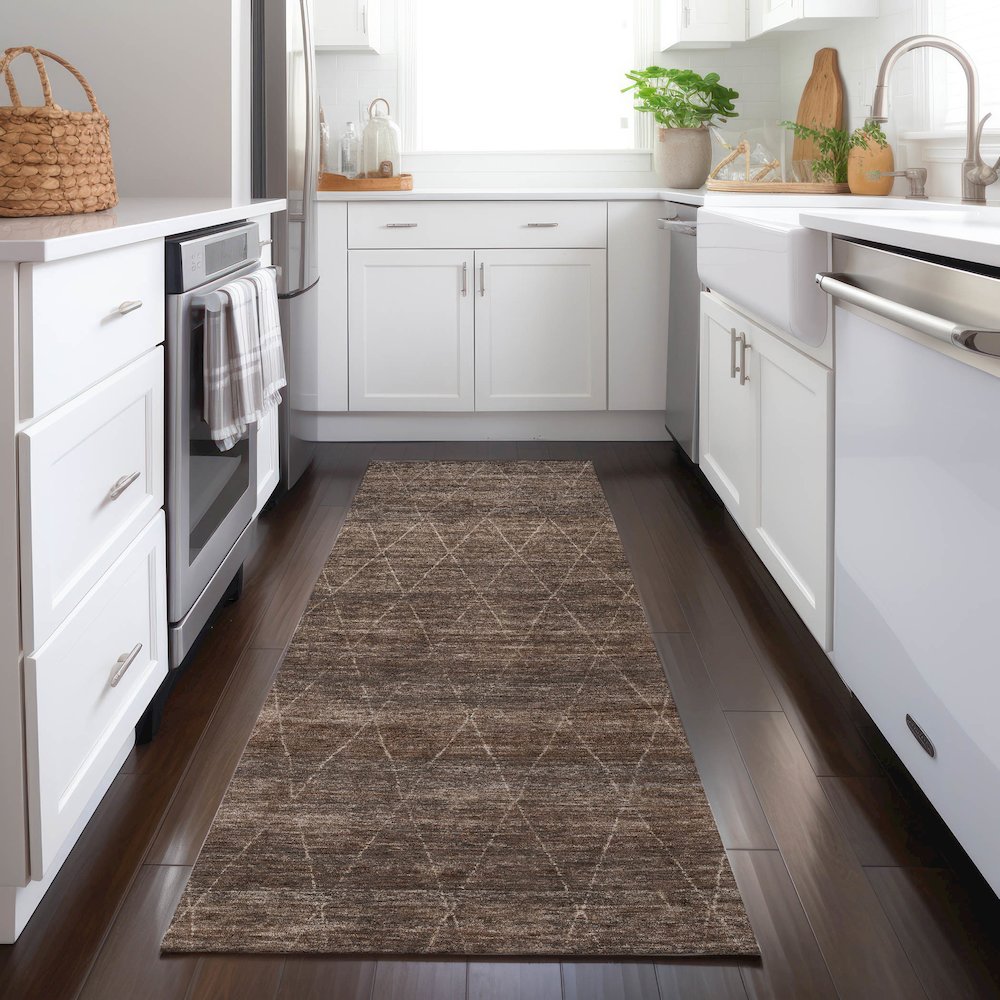 Luxury Washable Indoor/Outdoor Burano Coffee 2'3" x 7'6" Runner Rug. Picture 5