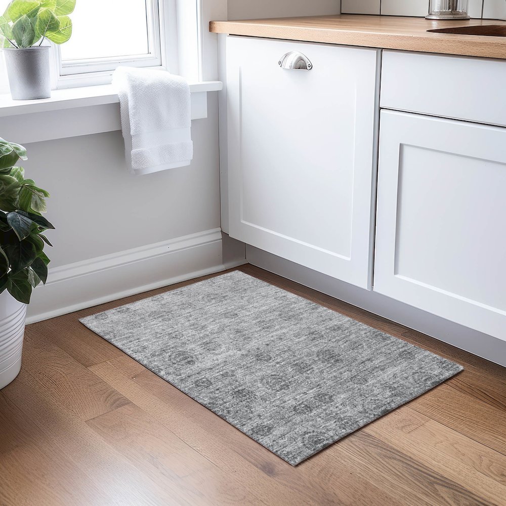 Luxury Washable Indoor/Outdoor Burano Gray 1'8" x 2'6" Rug. Picture 5