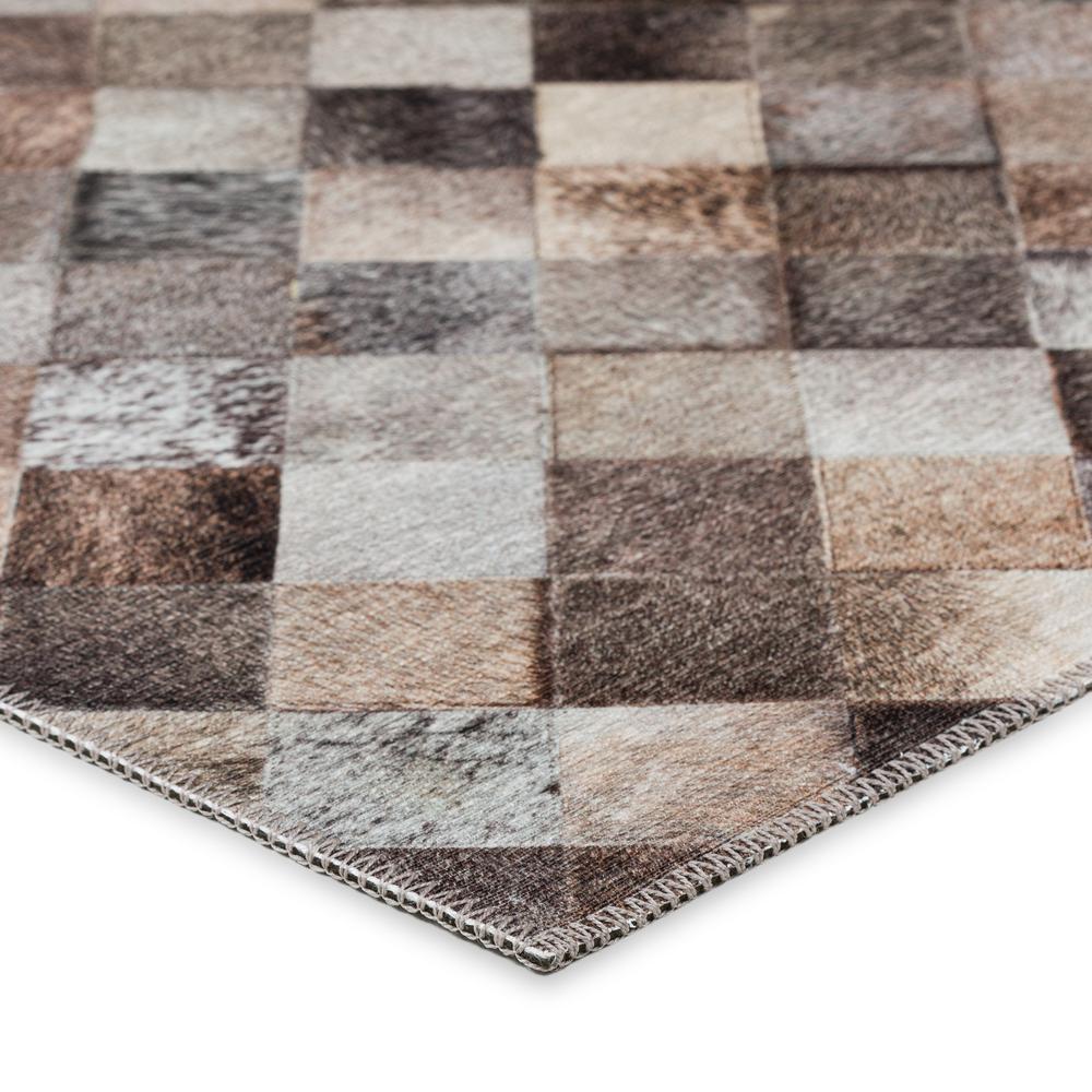 Laredo Gray Animal Patchwork 1'8" x 2'6" Accent Rug Gray ALR32. Picture 3