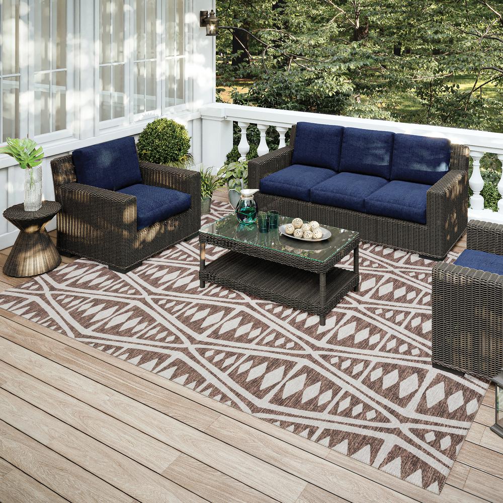 Yuma Brown Southwestern Southwest 10' x 14' Area Rug Brown AYU36. Picture 1