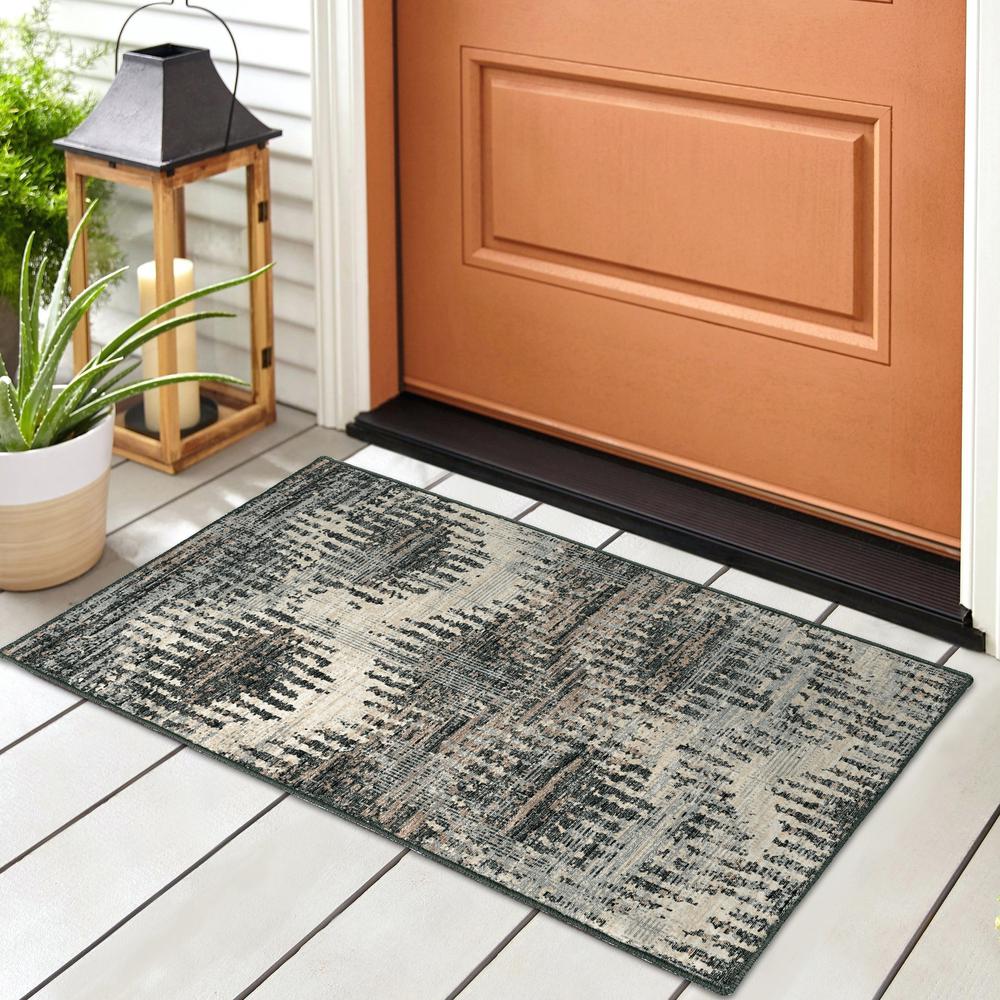 Brisbane BR9 Midnight 1'8" x 2'6" Rug. Picture 2