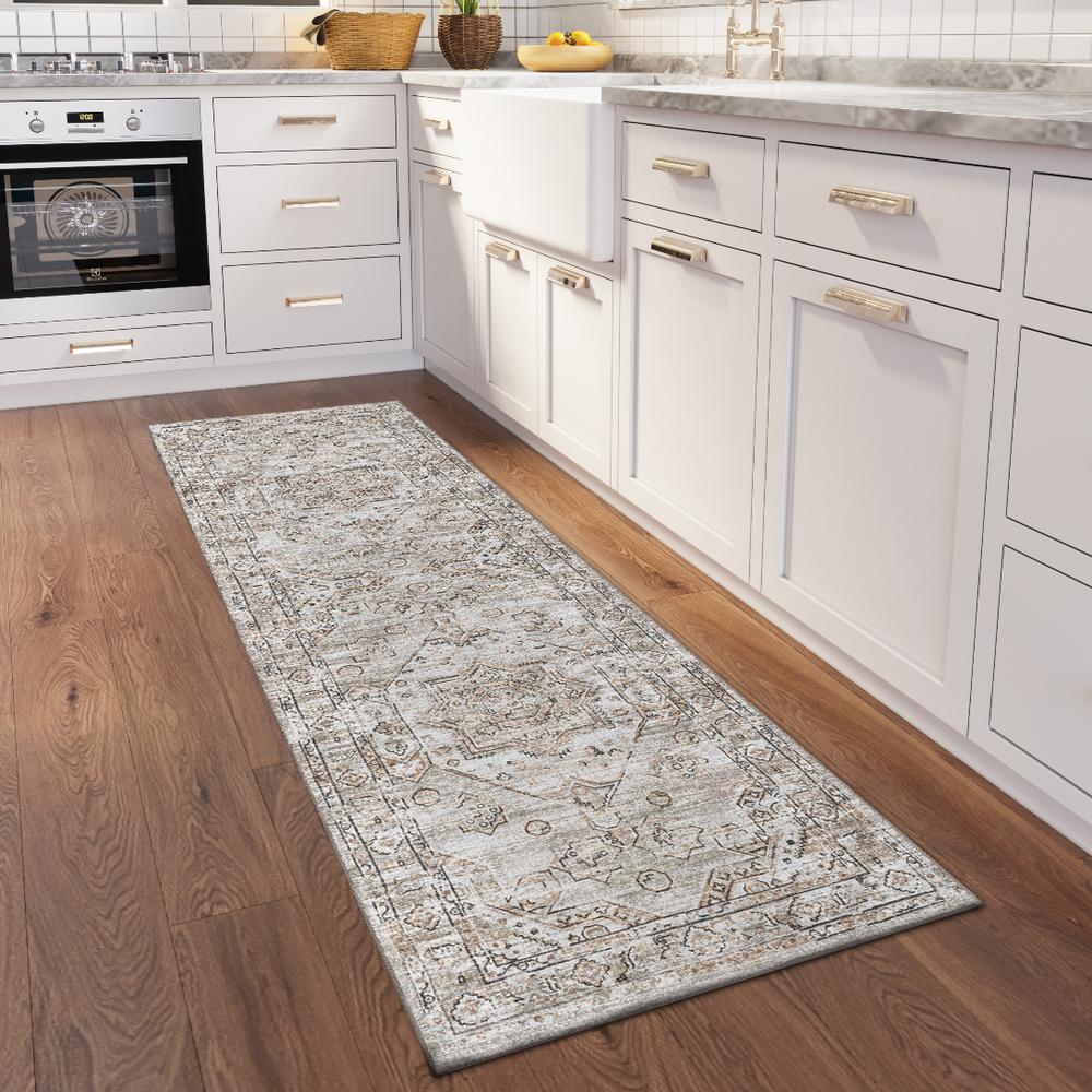 Jericho JC5 Tin 2'6" x 8' Runner Rug. Picture 2