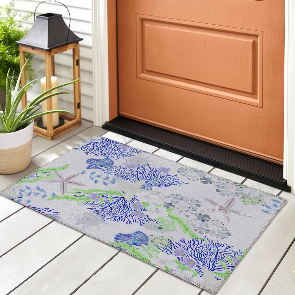 Indoor/Outdoor Surfside ASR31 Blue Washable 1'8" x 2'6" Rug. Picture 2