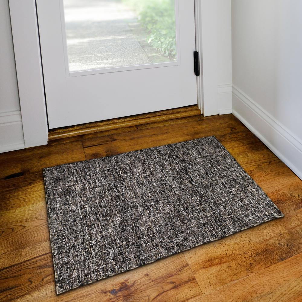 Mateo ME1 Ebony 2' x 3' Rug. Picture 2