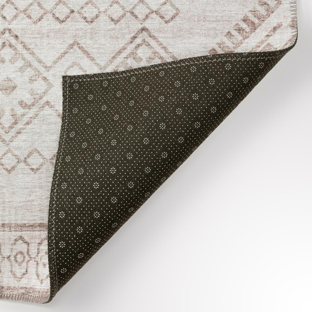 Yuma Taupe Transitional Southwest 1'8" x 2'6" Accent Rug Taupe AYU44. Picture 4