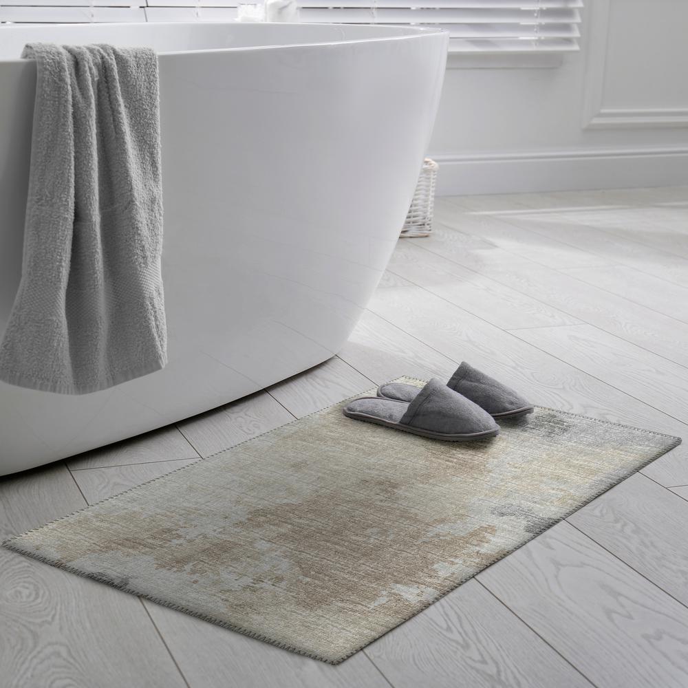 Indoor/Outdoor Accord AAC32 Beige Washable 1'8" x 2'6" Rug. Picture 2