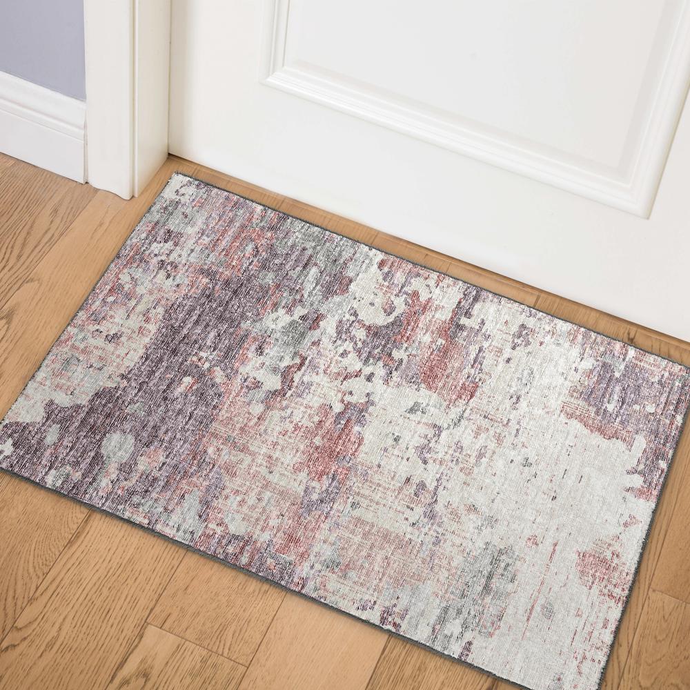Camberly CM4 Rose 1'8" x 2'6" Rug. Picture 2