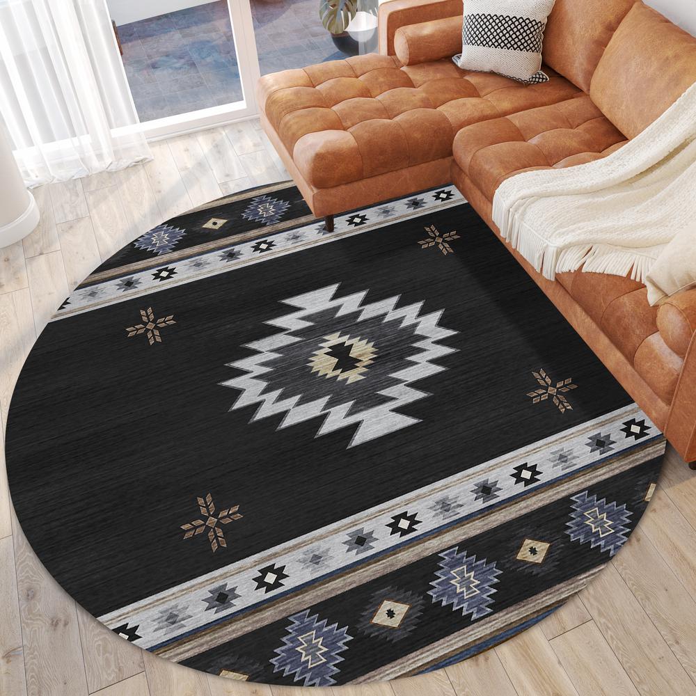 Indoor/Outdoor Sonora ASO34 Midnight Washable 8' x 8' Round Rug. Picture 2