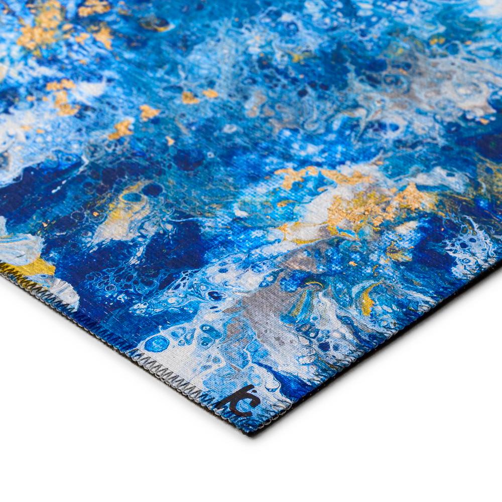 Karina Blue Modern Abstract 1'8" x 2'6" Accent Rug Blue AKC47. Picture 3