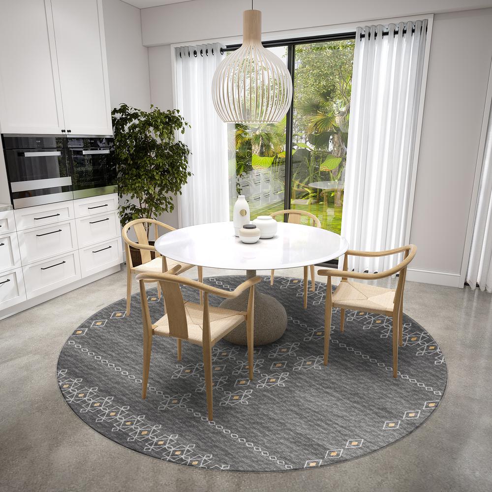 Yuma Gray Transitional Southwest 8' x 8' Area Rug Gray AYU33. Picture 1