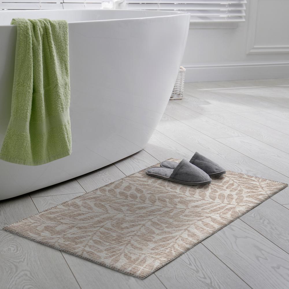 Yuma Taupe Coastal Floral 1'8" x 2'6" Accent Rug Taupe AYU35. Picture 1