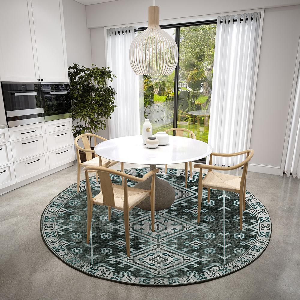 Brisbane BR2 Midnight 8' x 8' Round Rug. Picture 2