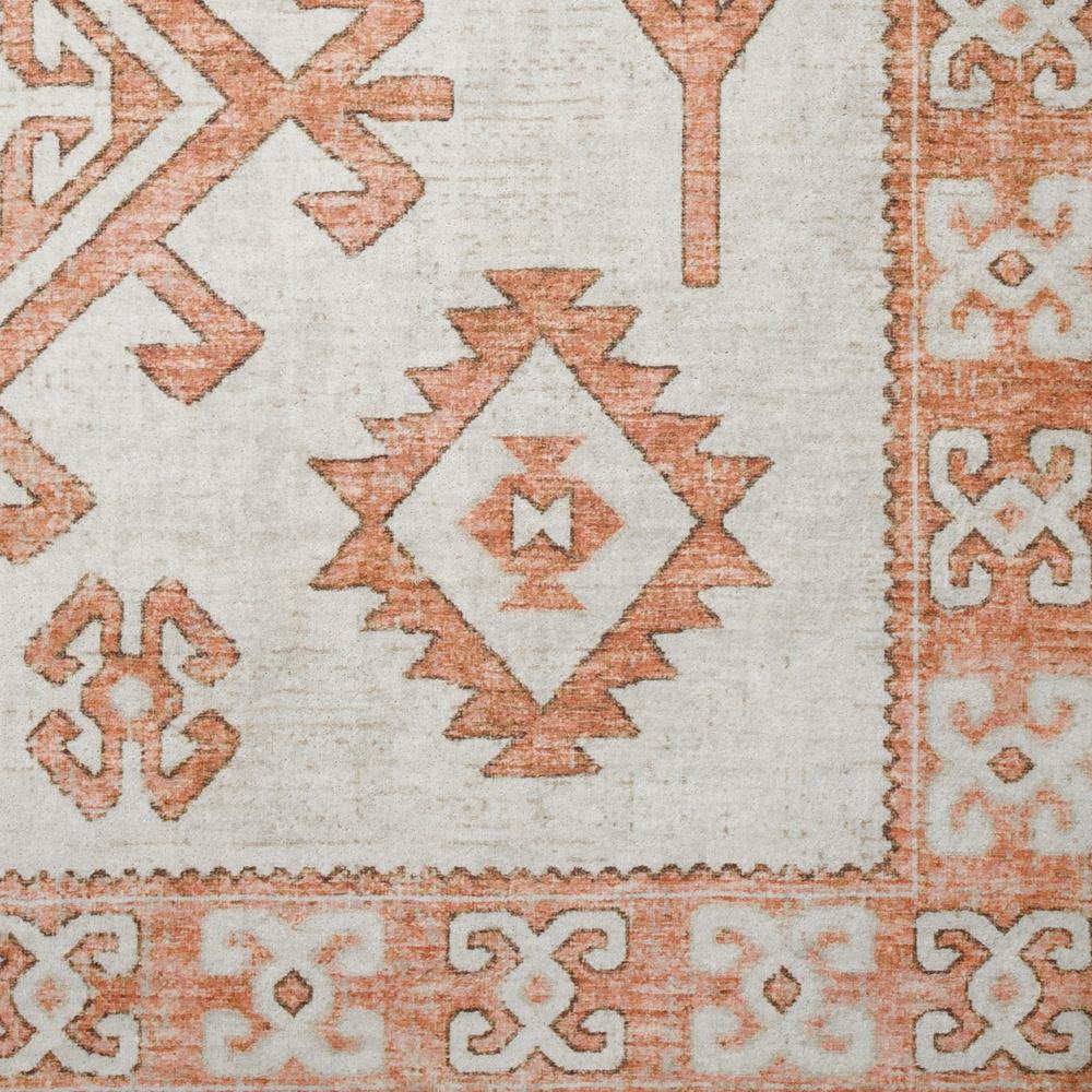Brisbane BR2 Ivory 1'8" x 2'6" Rug. Picture 3