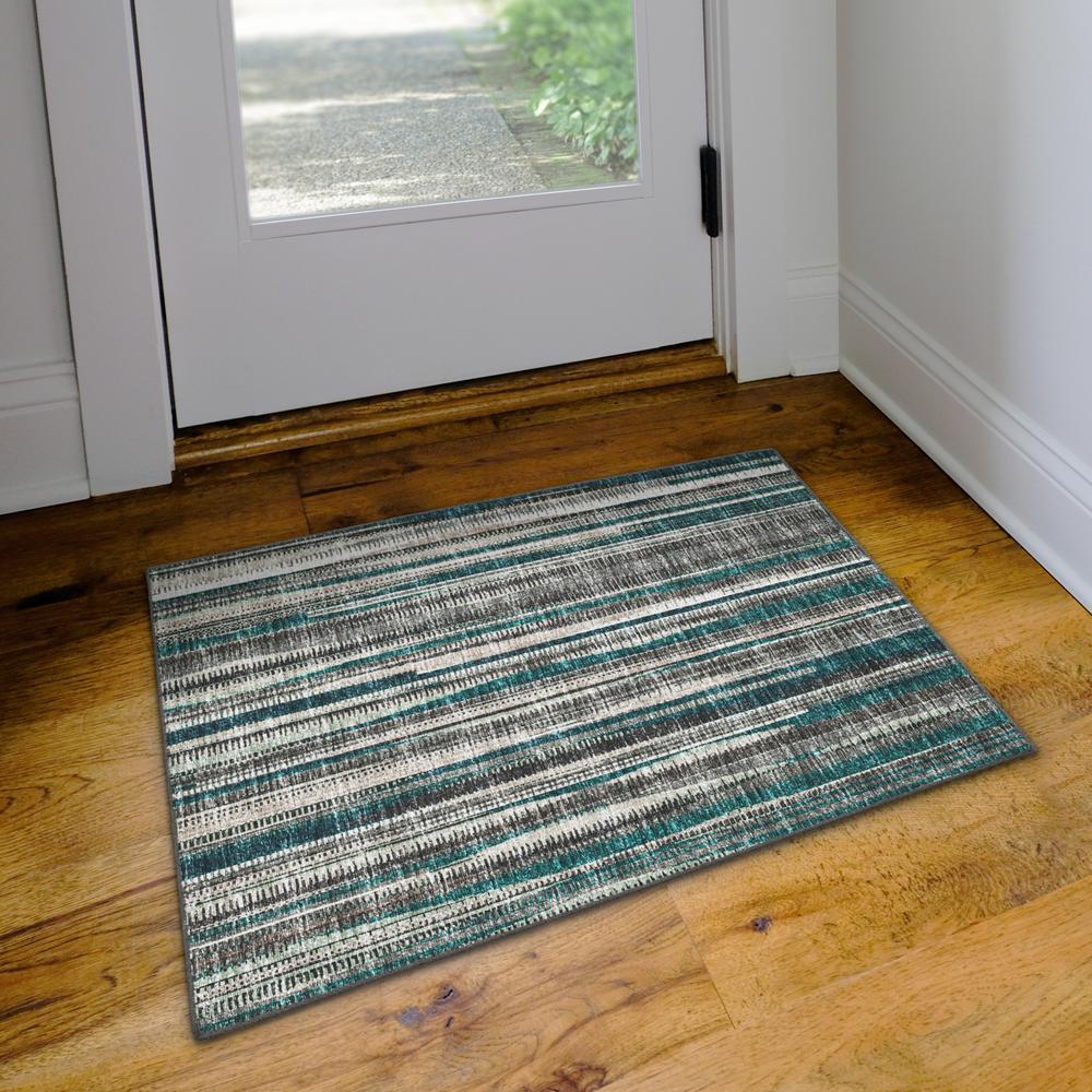 Amador AA1 Teal 2' x 3' Rug. Picture 2