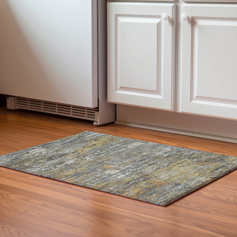 Luxury Washable Indoor/Outdoor Kochi Gray 1'8" x 2'6" Rug. Picture 5