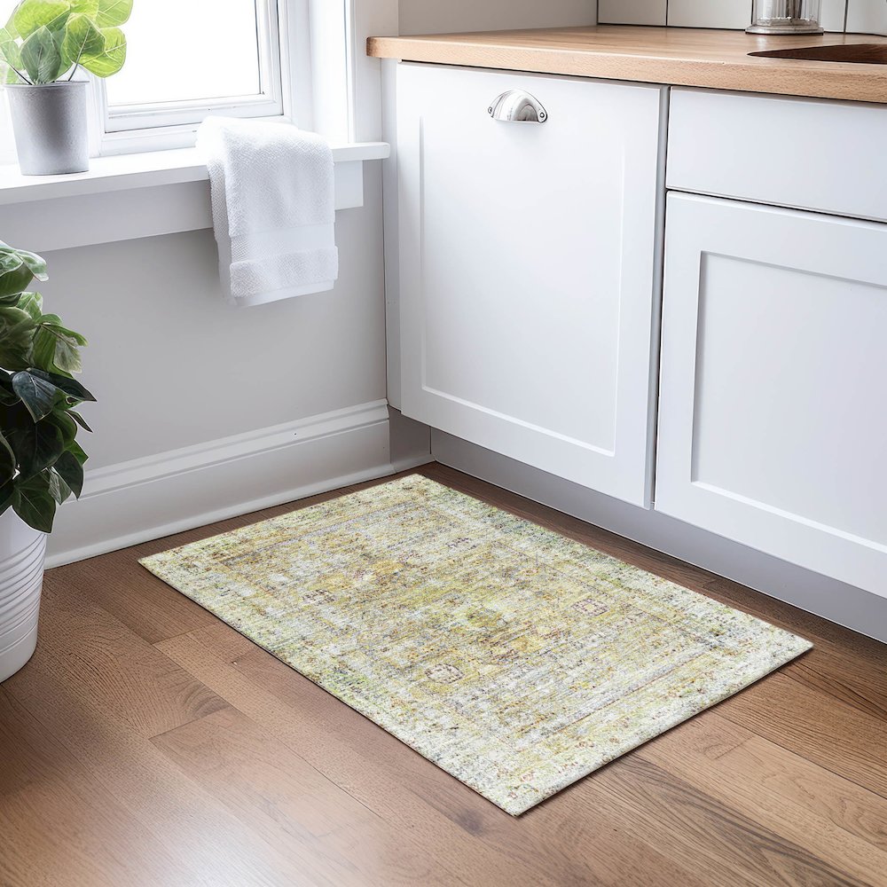 Indoor/Outdoor Karaj Aloe 1'8" x 2'6" Rug. Picture 5