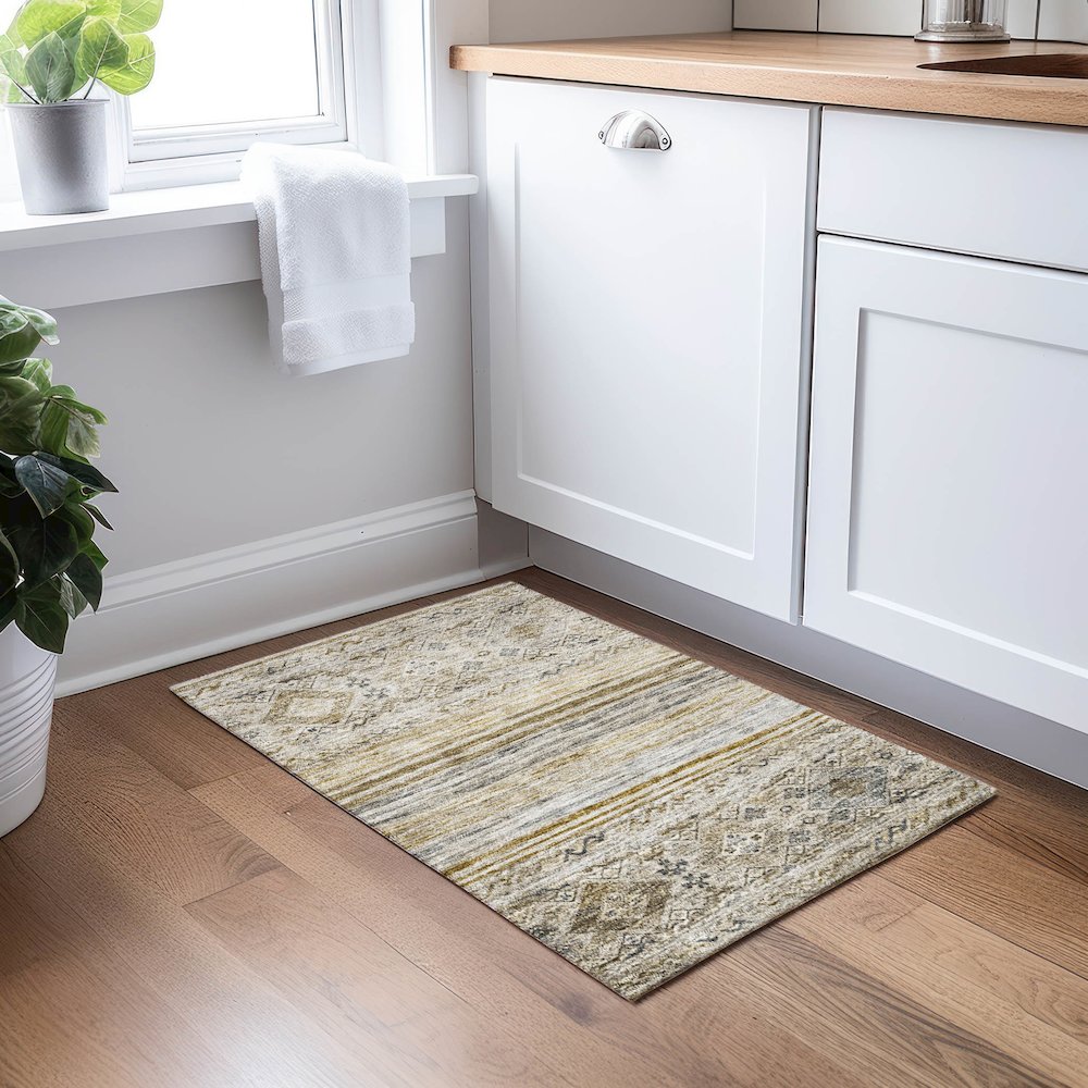 Indoor/Outdoor Karaj Brown 1'8" x 2'6" Rug. Picture 5