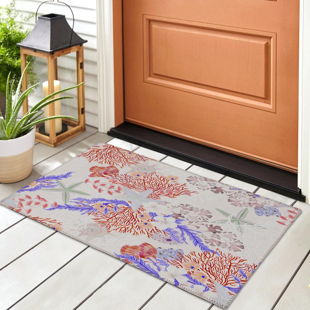 Indoor/Outdoor Surfside ASR31 Spice Washable 1'8" x 2'6" Rug. Picture 2