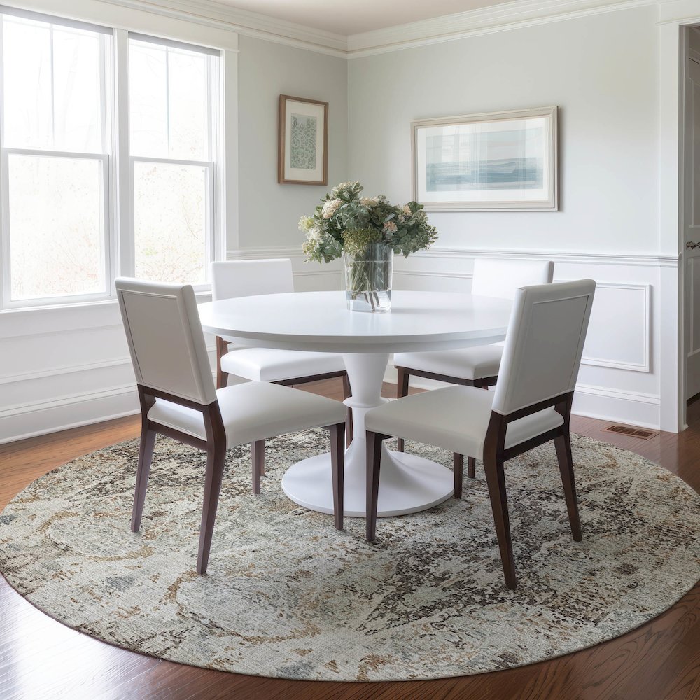 Indoor/Outdoor Karaj Linen 8' x 8' Round Rug. Picture 5
