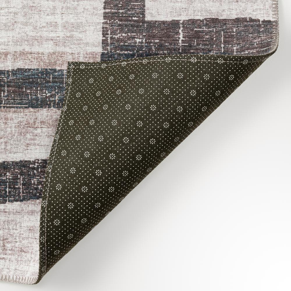 Yuma Gray Contemporary Geometric 1'8" x 2'6" Accent Rug Gray AYU34. Picture 4