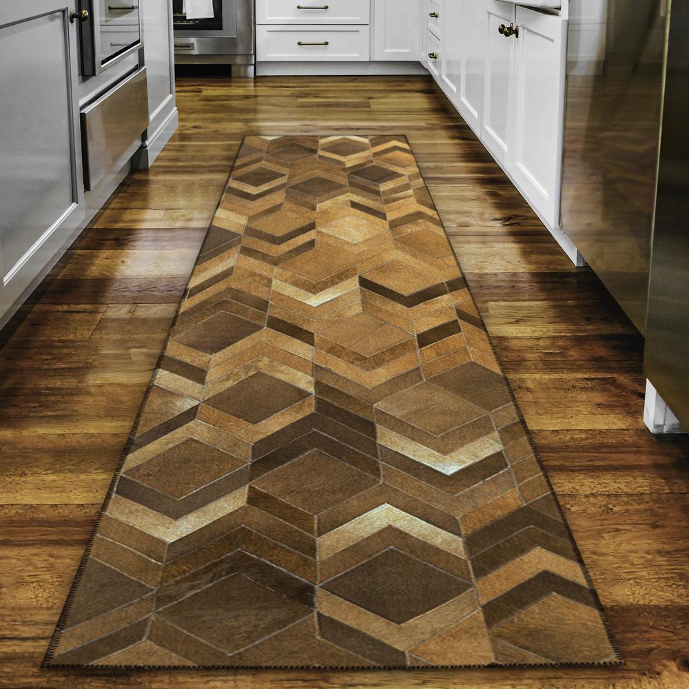 Laredo Brown Animal Patchwork 2'3" x 7'6" Runner Rug Brown ALR35. Picture 1