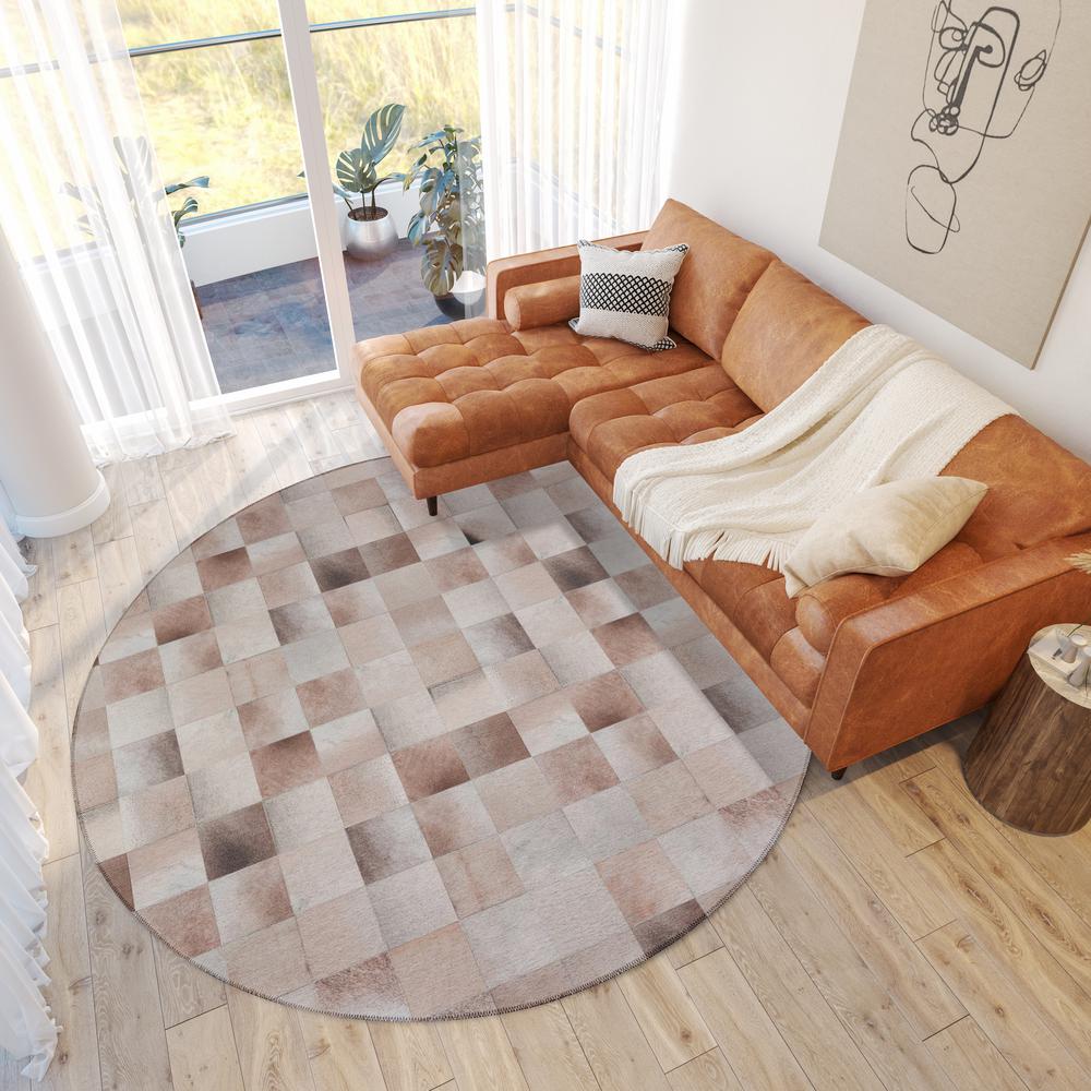 Laredo Taupe Animal Patchwork 8' x 8' Round Rug Taupe ALR40. Picture 1