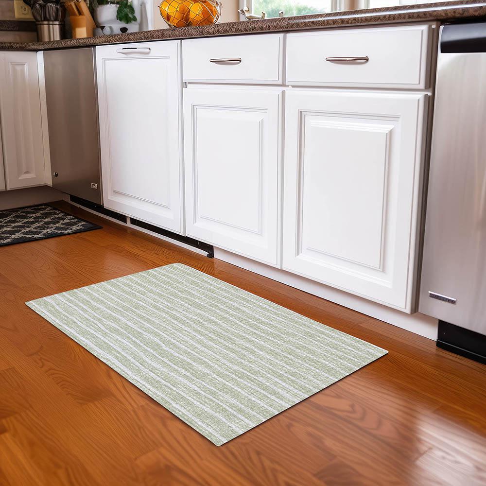 Indoor/Outdoor Laidley LA1 Mist Washable 1'8" x 2'6" Rug. Picture 7