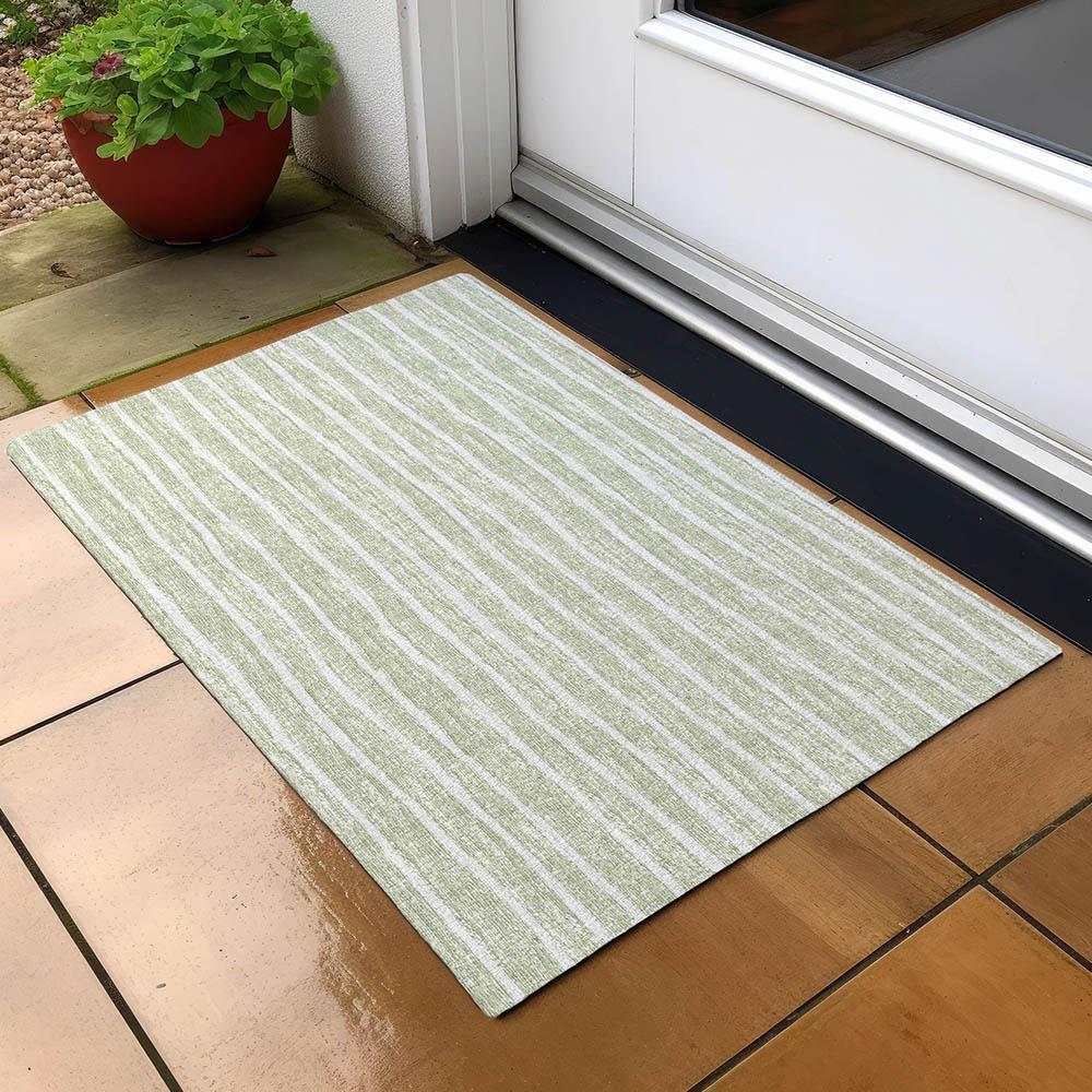 Indoor/Outdoor Laidley LA1 Mist Washable 1'8" x 2'6" Rug. Picture 8