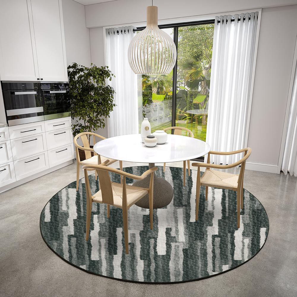 Brisbane BR7 Midnight 8' x 8' Round Rug. Picture 2