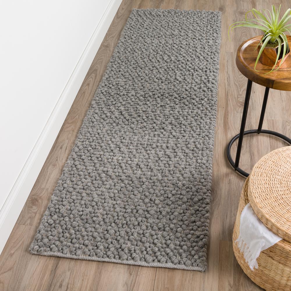 Gorbea GR1 Pewter 2'3" x 7'6" Runner Rug. Picture 2