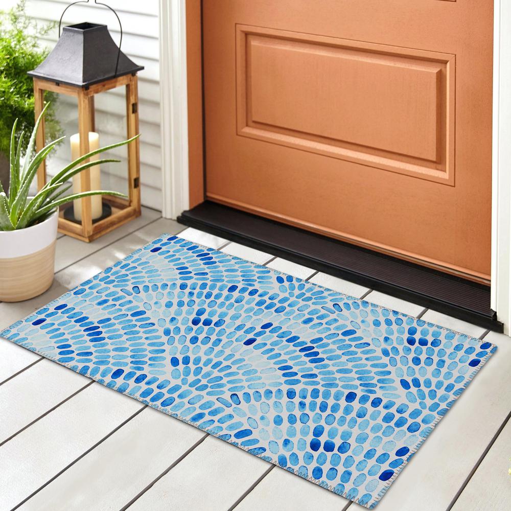 Indoor/Outdoor Surfside ASR37 Blue Washable 1'8" x 2'6" Rug. Picture 2