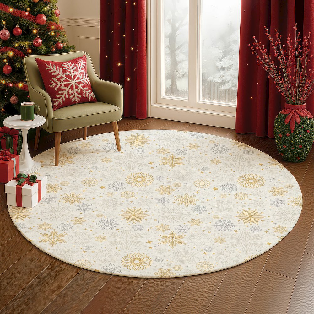 Luxury Washable Indoor/Outdoor Merry & Bright Ivory 8' x 8' Round Rug. Picture 5