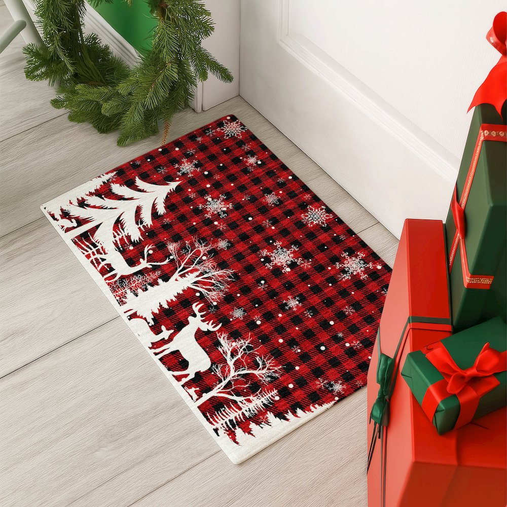 Luxury Washable Indoor/Outdoor Merry & Bright Red 1'8" x 2'6" Rug. Picture 5