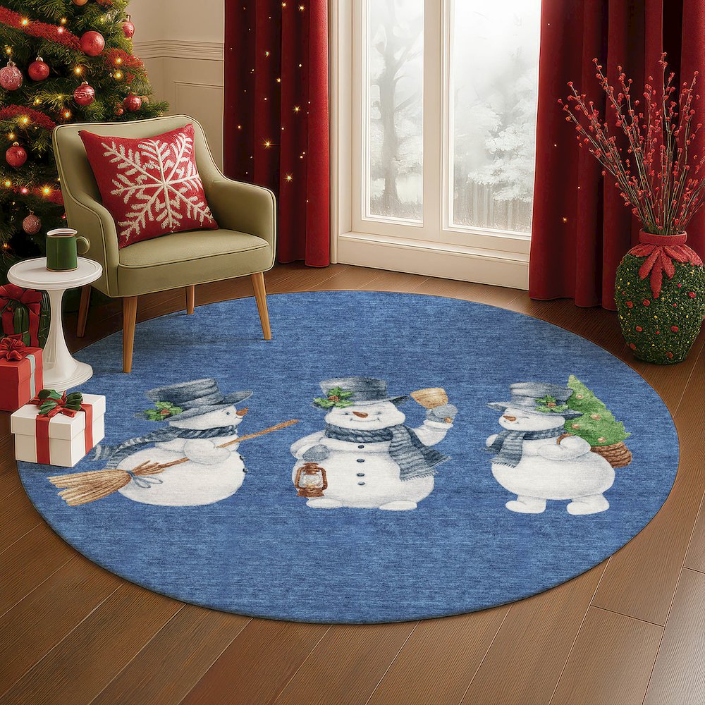 Luxury Washable Indoor/Outdoor Merry & Bright Navy 8' x 8' Round Rug. Picture 5