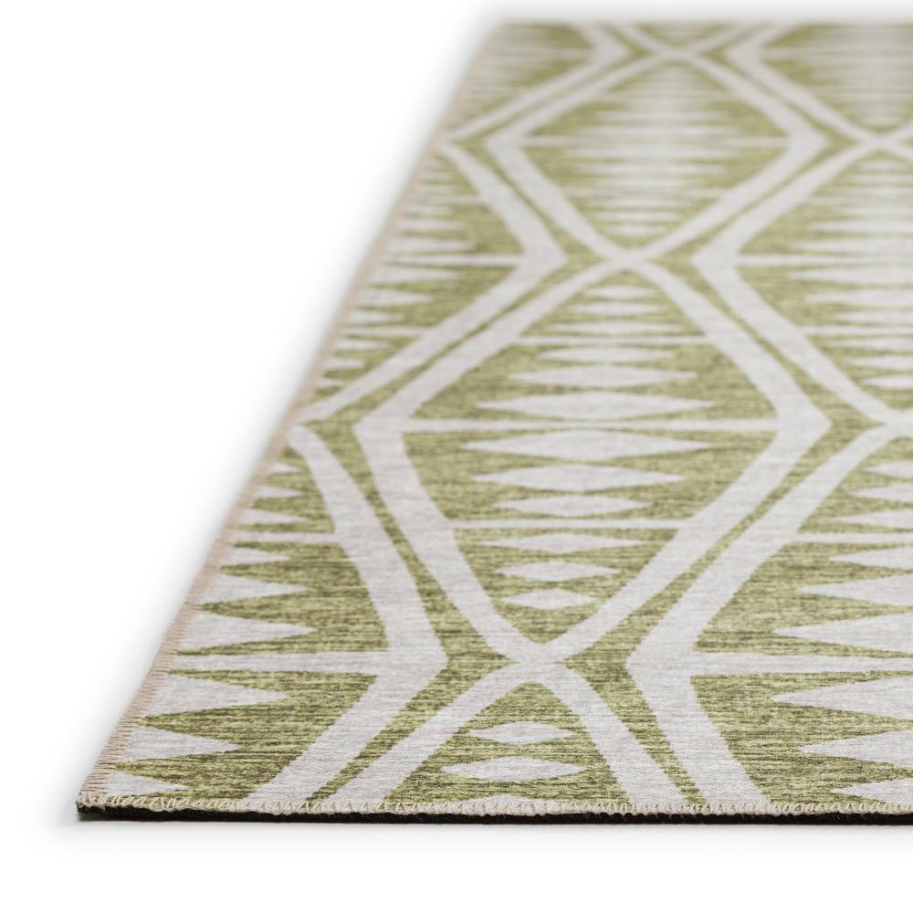 Yuma Olive Southwestern Southwest 1'8" x 2'6" Accent Rug Olive AYU36. Picture 3