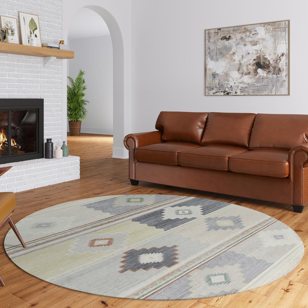 Indoor/Outdoor Sonora ASO31 Gray Washable 8' x 8' Round Rug. Picture 8