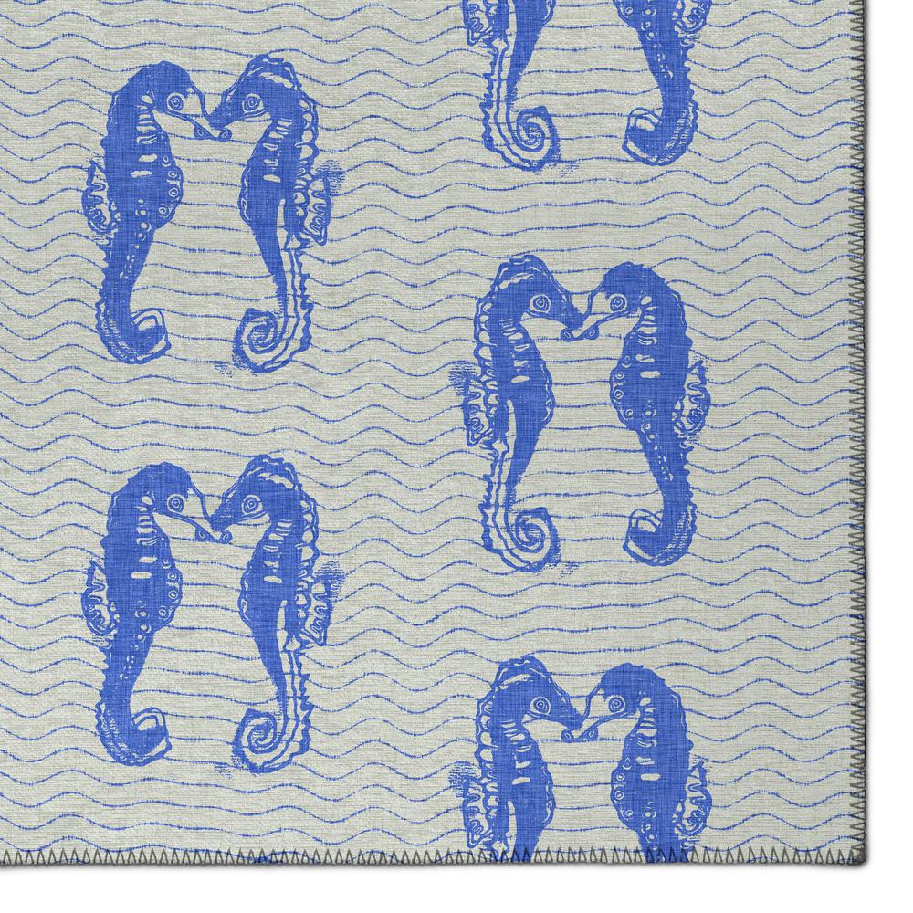 Indoor/Outdoor Seabreeze SZ15 Navy Washable 1'8" x 2'6" Rug. Picture 3