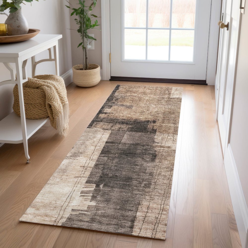 Indoor/Outdoor Nouveau Brown 2'3" x 7'6" Runner Rug. Picture 5