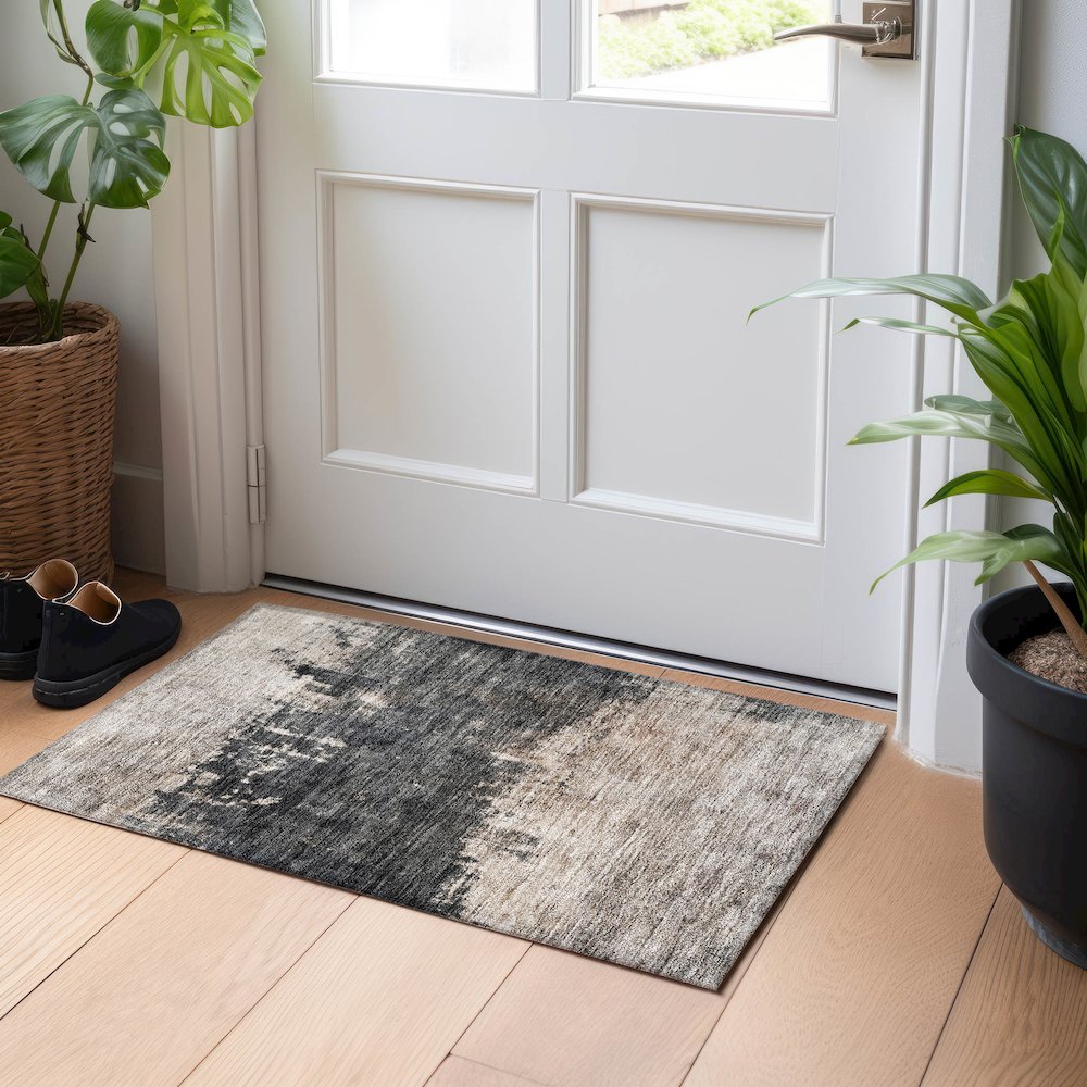 Indoor/Outdoor Nouveau Taupe 1'8" x 2'6" Rug. Picture 5